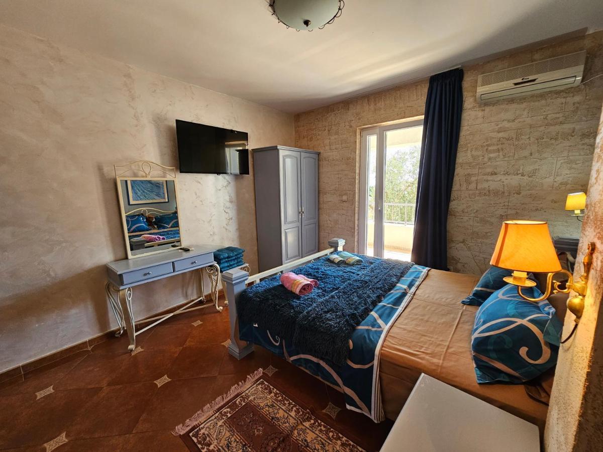 Medin Apartments Bluvista Petrovac Exterior photo