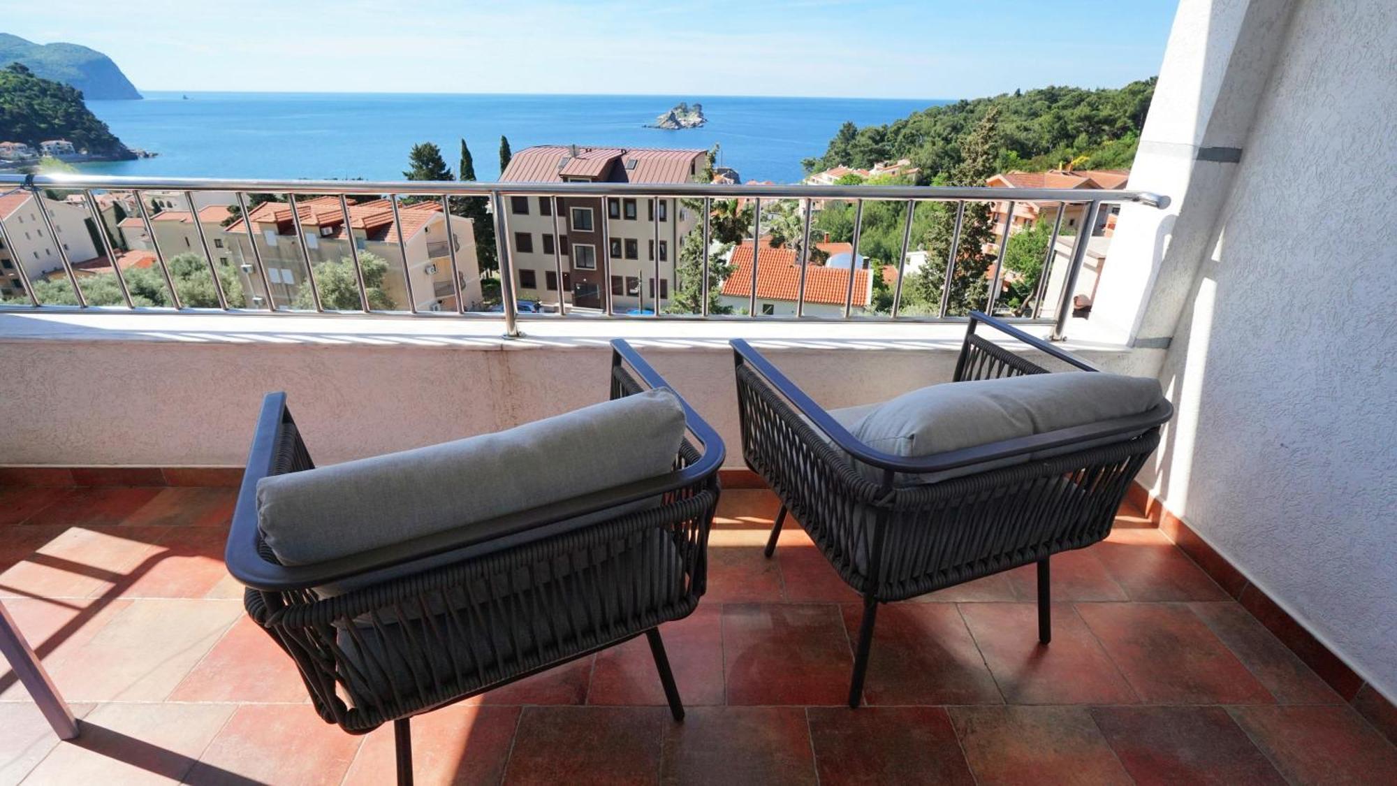 Medin Apartments Bluvista Petrovac Exterior photo