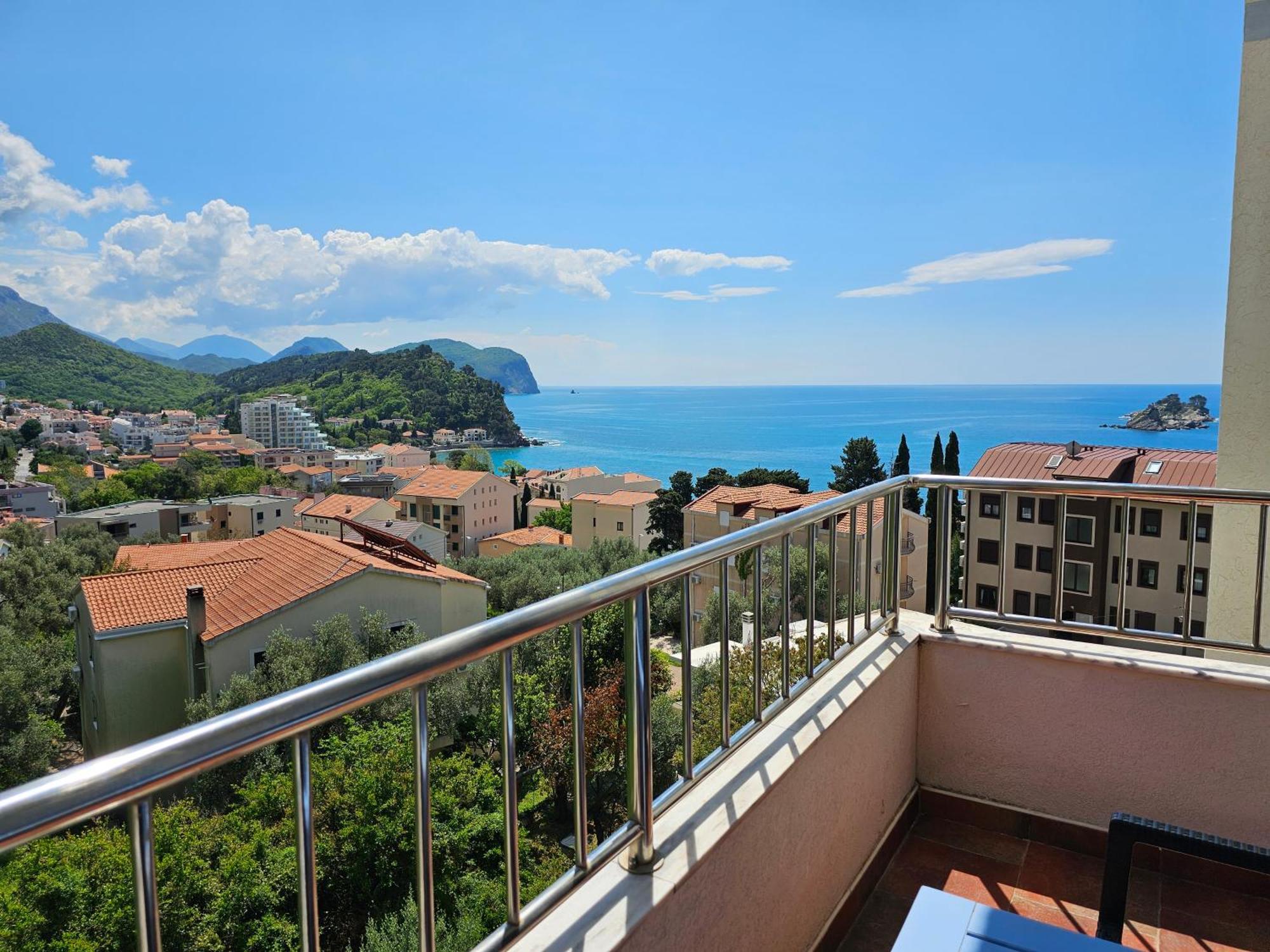 Medin Apartments Bluvista Petrovac Exterior photo