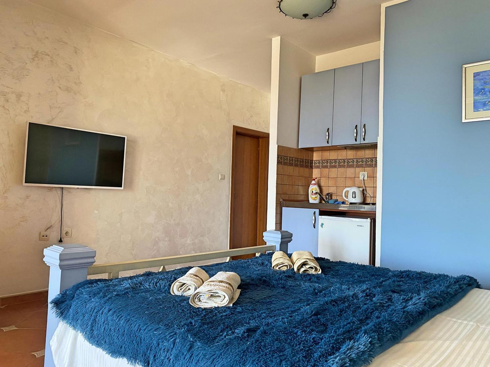 Medin Apartments Bluvista Petrovac Exterior photo